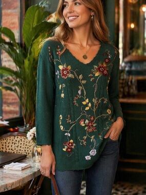 Carolyn Taylor Green Beaded Embroidered Cottage Floral Y2K Grandma Sweater Sz S